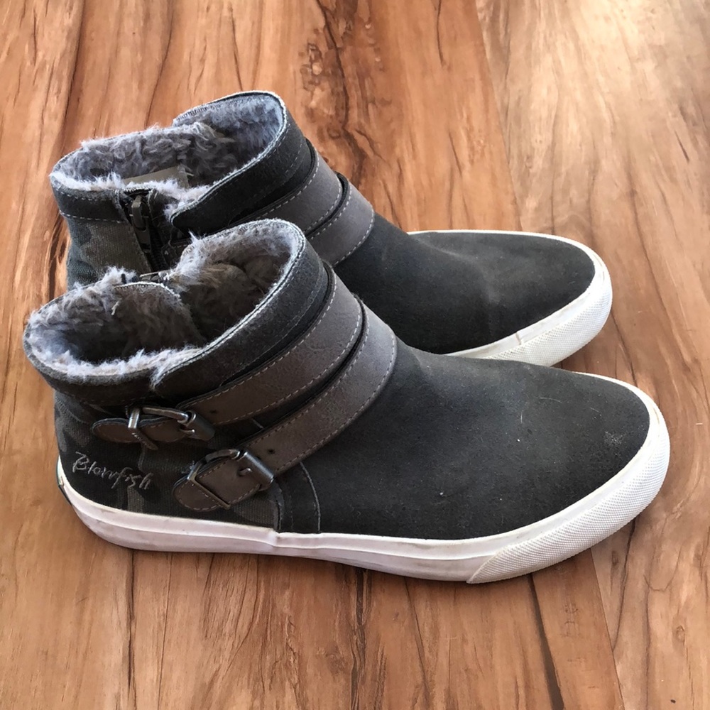 Blowfish Booties